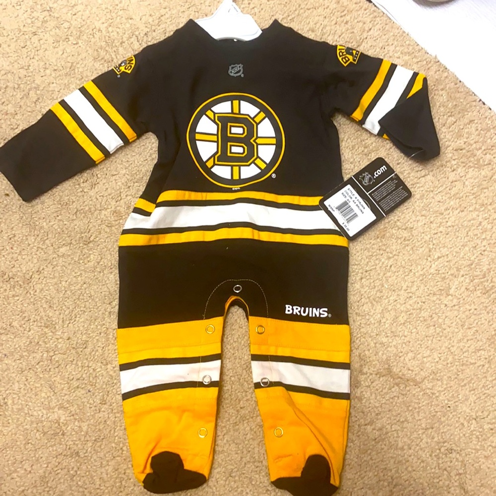 Brand new bruins onesie!